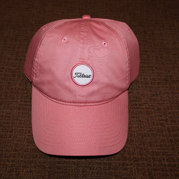 NWT Titleist Women’s Pink Golf Hat – Adjustable - Picture 1 of 4